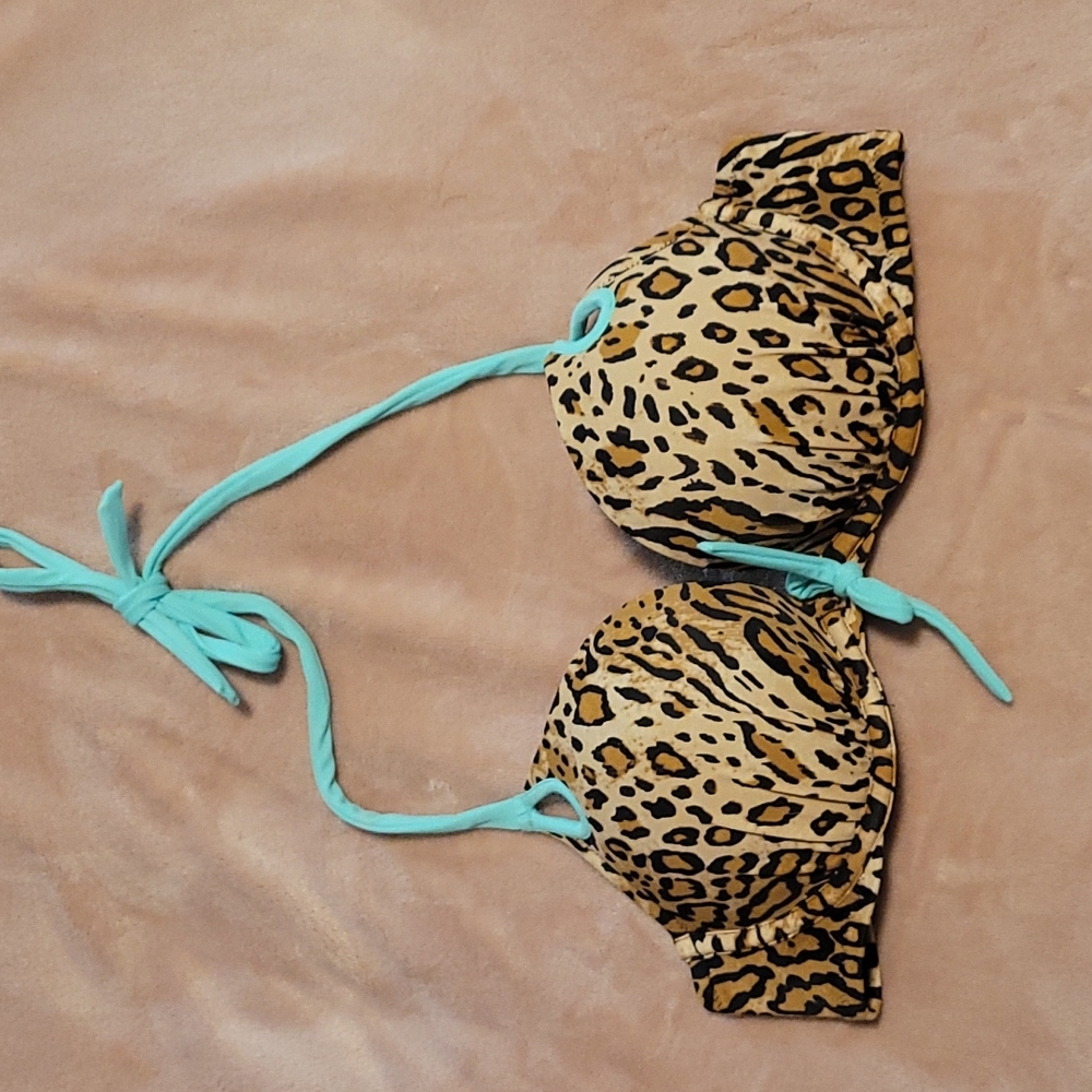 VS leopard bombshell swim top